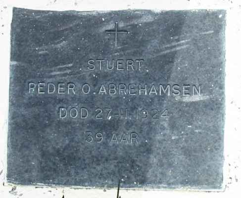 Detail of Grave of ABRAHAMSEN, Peder Oscar