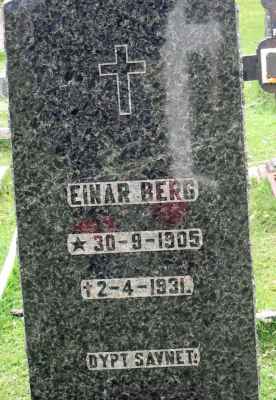 Detail of Grave of BERG, Einar