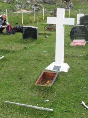 Grave of FALKEGJIERDI, Thomas